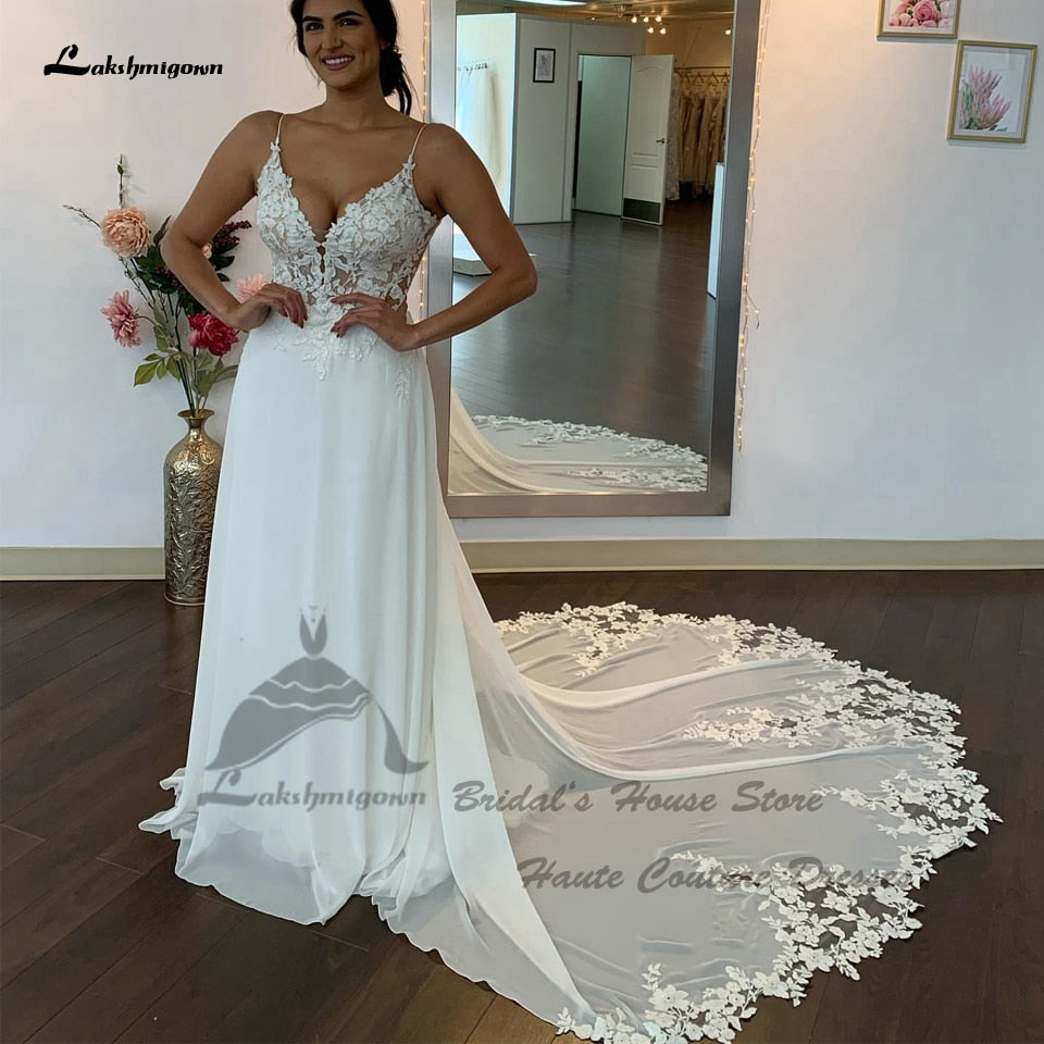 Chiffon Floral Lace Appliques Spaghetti Straps Wedding Dress