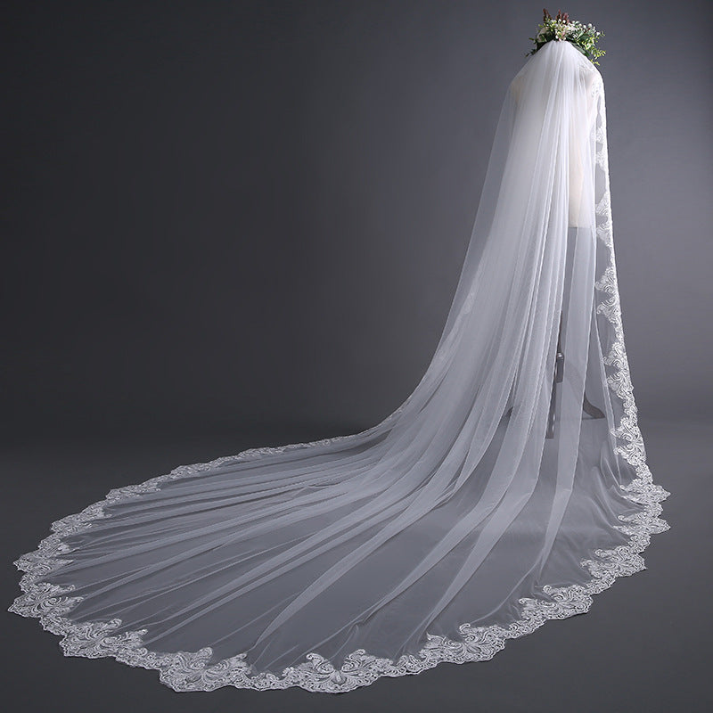 Big Tail Veil Wedding Dress Accessories Studio Photo