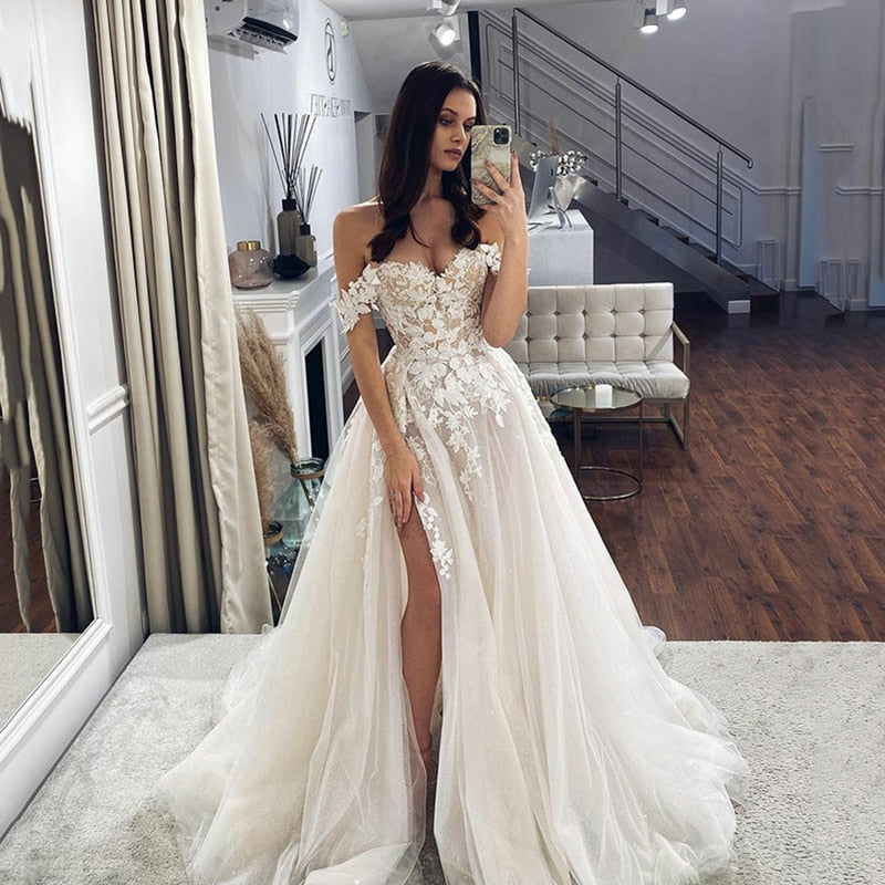 Lace Off The Shoulder Sweetheart Wedding Dresses